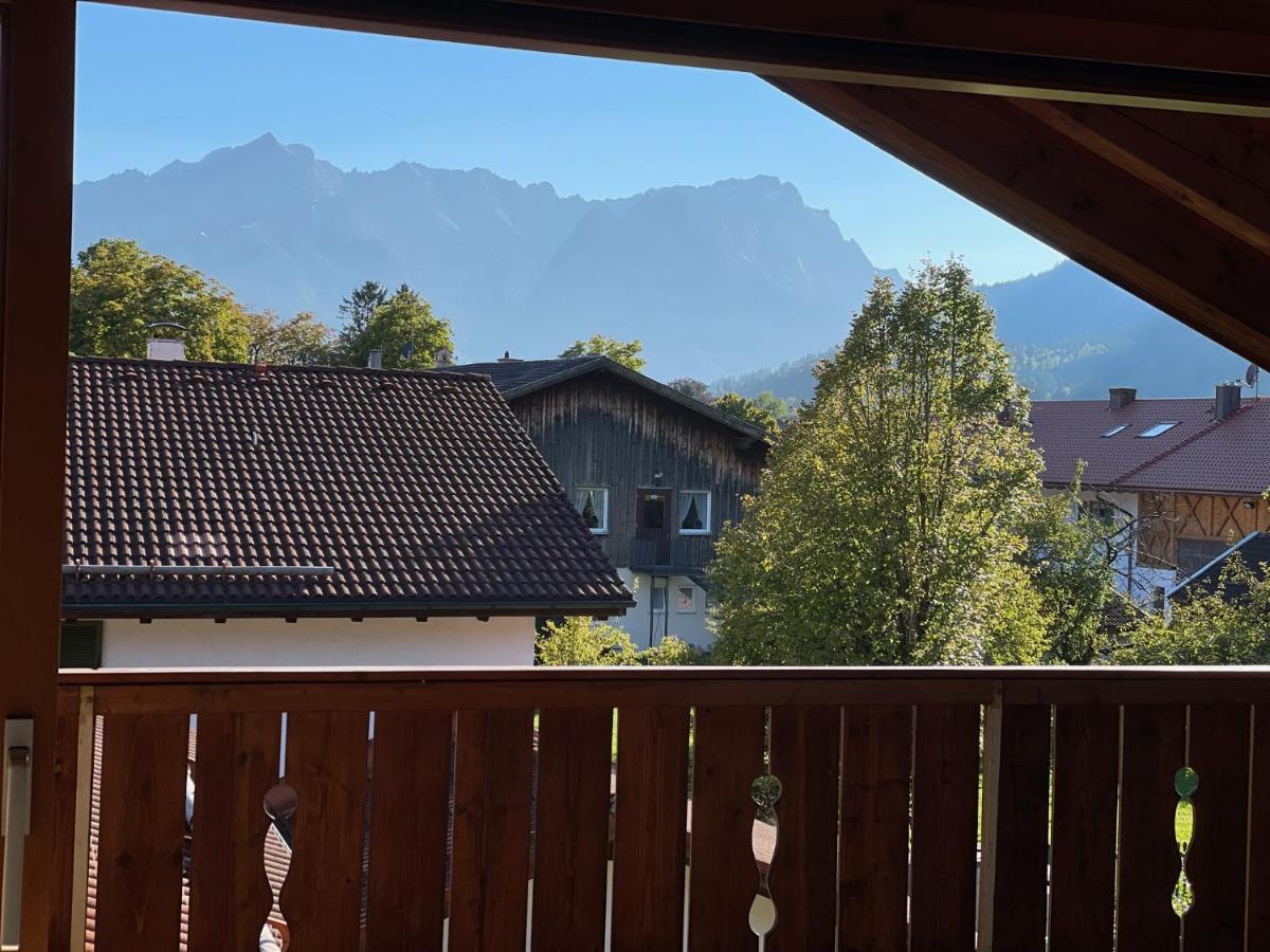 Dachgeschosswohnung Mit Traumhaftem Zugspitzblick Bei Garmisch Farchant Exterior foto